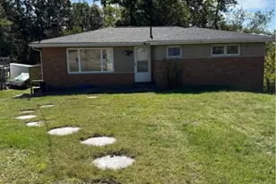 918 Stock St, Pittsburgh, PA 15207 - Photo 1