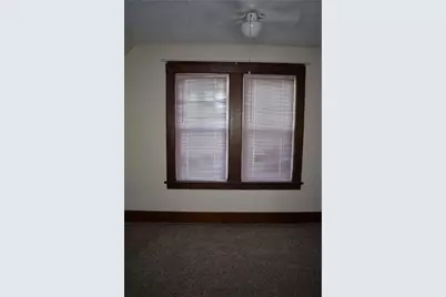 107 Barr Ave, Grove City Boro, PA 16127 - Photo 18