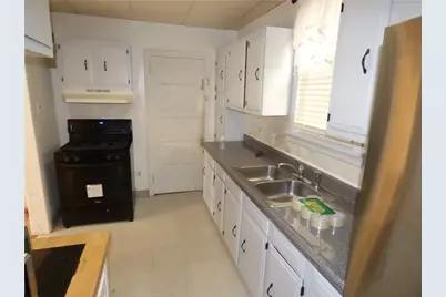 911 4th St, Monongahela, PA 15063 - Photo 14