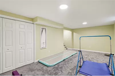 2303 Delaware Ave, New Castle, PA 16105 - Photo 28