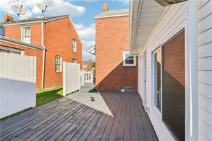 2303 Delaware Ave, New Castle, PA 16105 - Photo 32