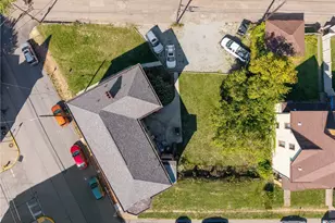 815 McClure St, Munhall, PA 15120 - Photo 2