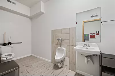 200 E 8th Ave, Homestead, PA 15120 - Photo 20