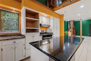 195 Jonathan Pl, Hermitage, PA 16148 - Photo 8