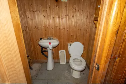 205 Parkedge Rd, Green Tree, PA 15220 - Photo 16