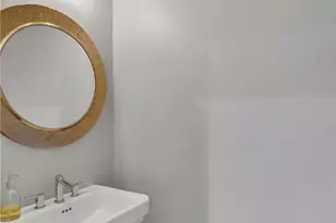 220 Seward St, Pittsburgh, PA 15211 - Photo 10