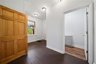 422 W 8th Ave, Tarentum, PA 15084 - Photo 12