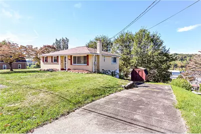 819 N 2nd Street, Jeannette, PA 15644 - Photo 4