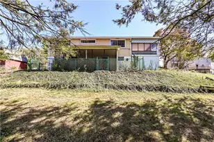 819 N 2nd St, Jeannette, PA 15644 - Photo 6