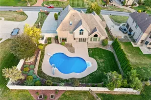 339 Kathy Dr, Rostraver, PA 15012 - Photo 2