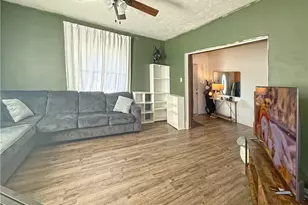 381 Penn Ave, Leechburg Boro, PA 15656 - Photo 10