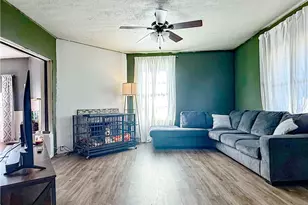 381 Penn Ave, Leechburg Boro, PA 15656 - Photo 12