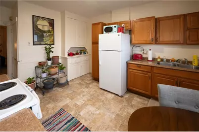 827 1/2 Frank, McKees Rocks, PA 15136 - Photo 6