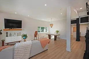 2120 Lowrie St, Pittsburgh, PA 15212 - Photo 16