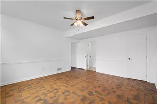2343 Golfview Dr, Pittsburgh, PA 15241 - Photo 32