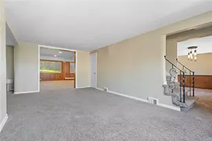 149 Anita Ave, Pittsburgh, PA 15217 - Photo 8