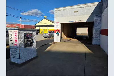 110 E 2nd Ave, Tarentum, PA 15084 - Photo 4