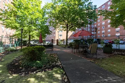 4625 Fifth Ave #206, Pittsburgh, PA 15213 - Photo 4