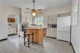 104 Highland Ave, Avella, PA 15312 - Photo 10