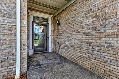 402 S Shenandoah Dr, Unity Township, PA 15650 - Photo 4