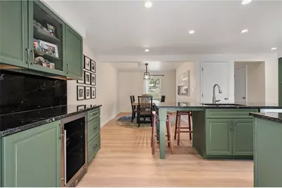 2436 Trotter Dr, Hampton, PA 15101 - Photo 12