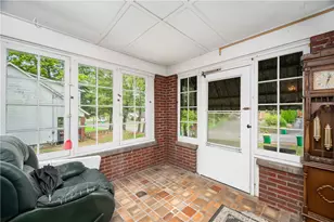 210 Homewood Dr, Center Township, PA 16001 - Photo 4