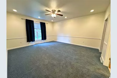 629 Euclid Ave, Grove City Boro, PA 16127 - Photo 20