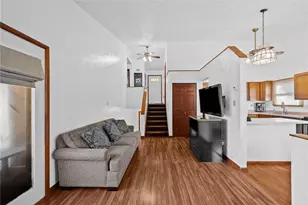 4251 Bristol St, Pittsburgh, PA 15207 - Photo 4