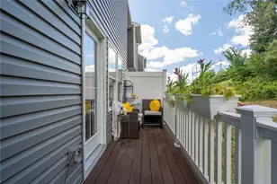 4045 Crown Dr, South Park, PA 15129 - Photo 10