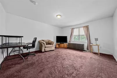 4255 Bristol St, Pittsburgh, PA 15207 - Photo 2