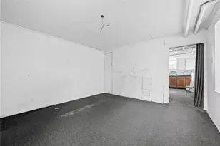 4255 Bristol St, Pittsburgh, PA 15207 - Photo 8