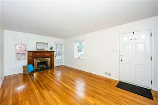 753 Jefferson Dr, Ross Twp, PA 15229 - Photo 2