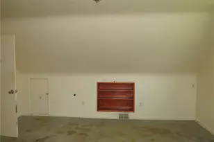 344 Iroquois Dr, Arnold, PA 15068 - Photo 24