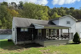 81 Greene St, Clarksville, PA 15322 - Photo 6