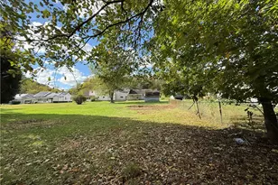 81 Greene St, Clarksville, PA 15322 - Photo 14