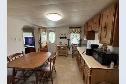 24 Campbell Dr, Avella, PA 15312 - Photo 8