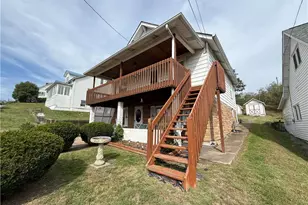 24 Campbell Dr, Avella, PA 15312 - Photo 2