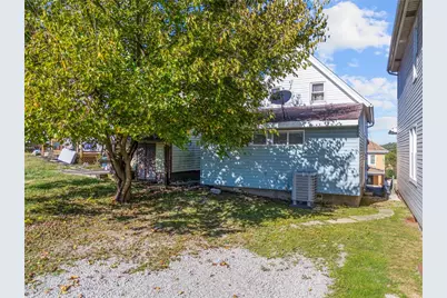 716 Saint Clair Ave, Jeannette, PA 15644 - Photo 30