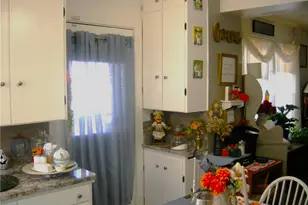 324 Mc Clure Ave, Sharon, PA 16146 - Photo 10