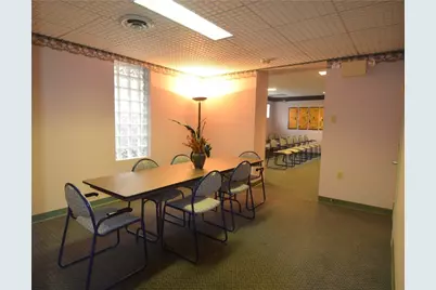 2987 W Liberty Ave, Pittsburgh, PA 15216 - Photo 22