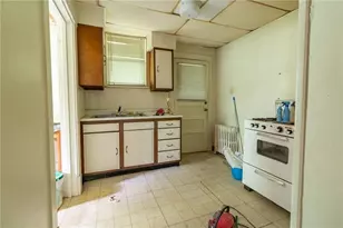 1812 Garfield St, Aliquippa, PA 15001 - Photo 10