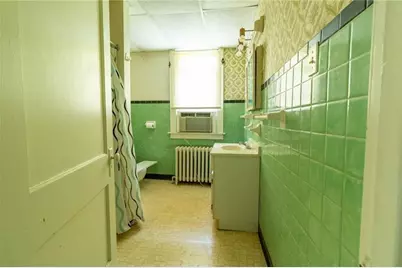 1812 Garfield St, Aliquippa, PA 15001 - Photo 12