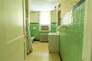 1812 Garfield St, Aliquippa, PA 15001 - Photo 12