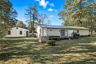 571 Buckeye Dr, South Pymatuning Township, PA 16150 - Photo 18