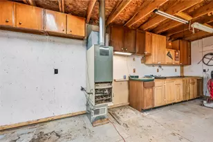 571 Buckeye Dr, South Pymatuning Township, PA 16150 - Photo 34