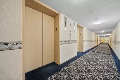 1500 Cochran Rd #412, Scott Township, PA 15243 - Photo 30