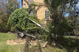 310 2nd St, Marianna Boro, PA 15345 - Photo 1