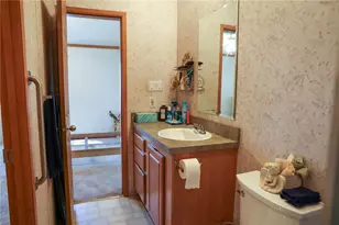 90 Hidden Valley Dr, Finleyville, PA 15332 - Photo 22