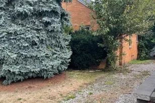 278 Center Way, Beaver, PA 15009 - Photo 2