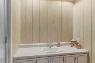 806 Yuma Trail, Coolspring Township, PA 16137 - Photo 16